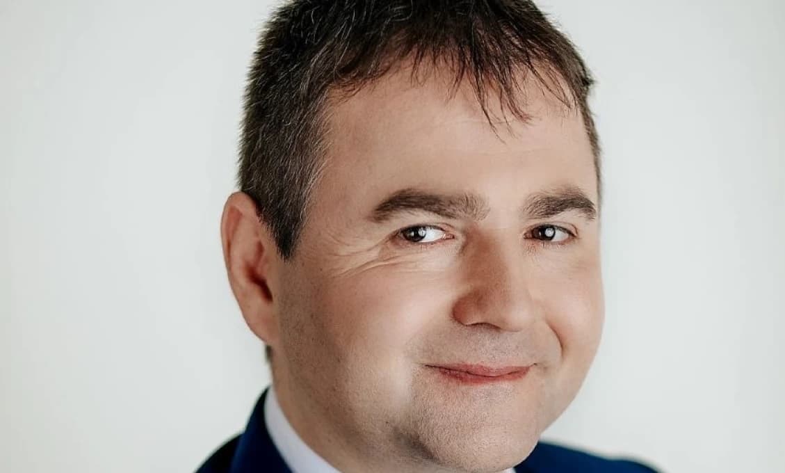 Kéry cituje SME a dodáva: Vždy som odmietal a budem odmietať násilie