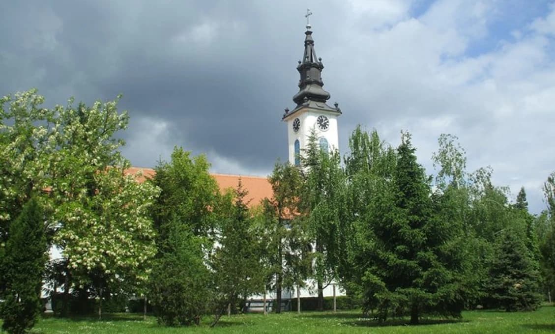 Kresťania si pripomínajú slávnosť Najsvätejšej Trojice