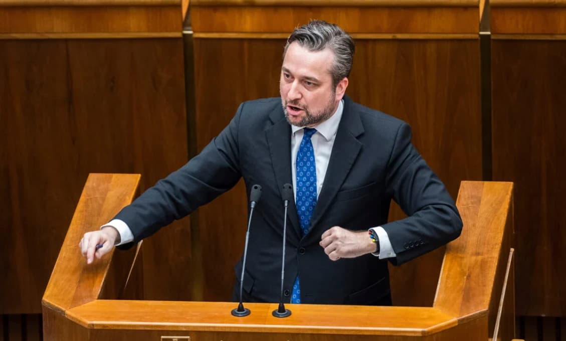 Podpredseda parlamentu: TOTO je slovenská opozícia. Hyeny!
