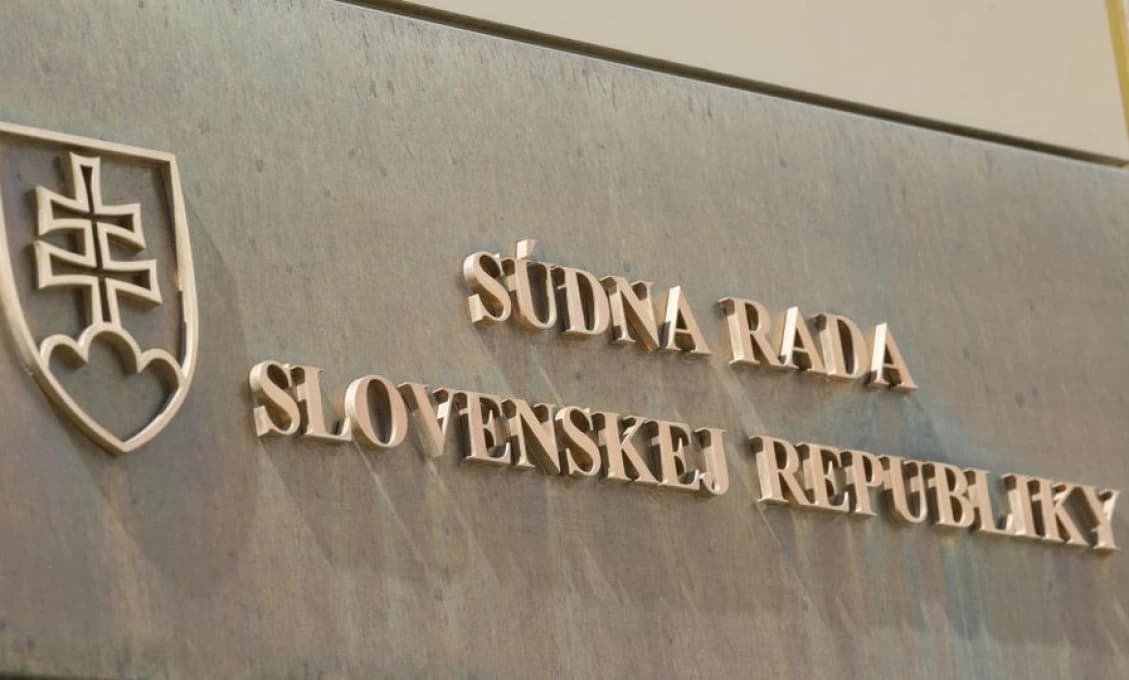 Súdna rada zverejnila zoznam uchádzačov na sudcov európskych súdov