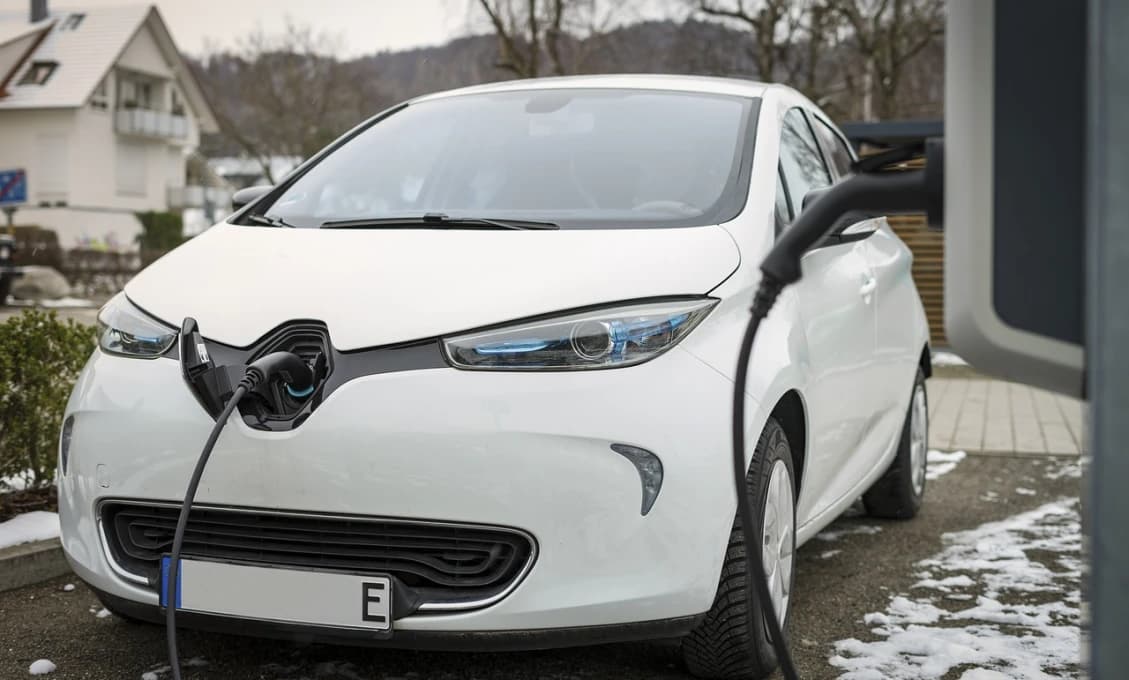 Koniec demagógie! Elektromobilita sa prehodnotí