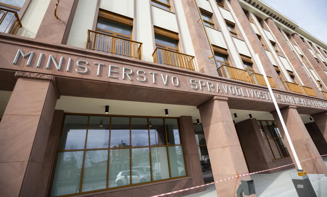 Ministerstvo spravodlivosti SR upozorňuje na zavádzajúce informácie denníka SME