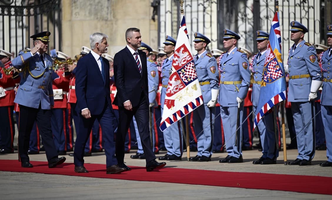 To je obrat! Český mainstream kritizuje politiku vlády a hradu