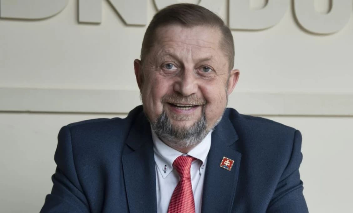 Diaľnica D1 je v smere z Bratislavy do Trnavy neprejazdná