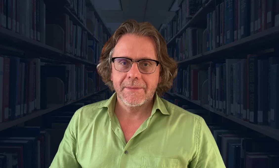 Emil Páleš: Znaky zániku civilizácie vykazujeme takmer všetky. Zanikne Západ, ako ho poznáme?
