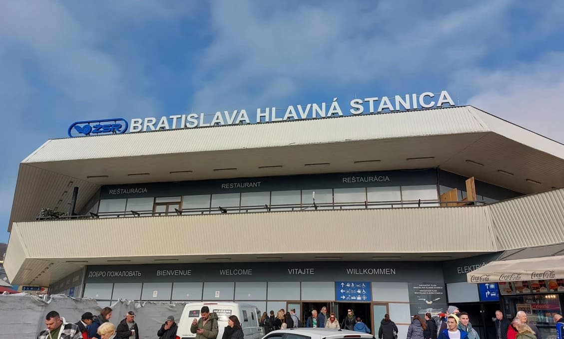 Presunie sa hlavná stanica Bratislavy do Stupavy?