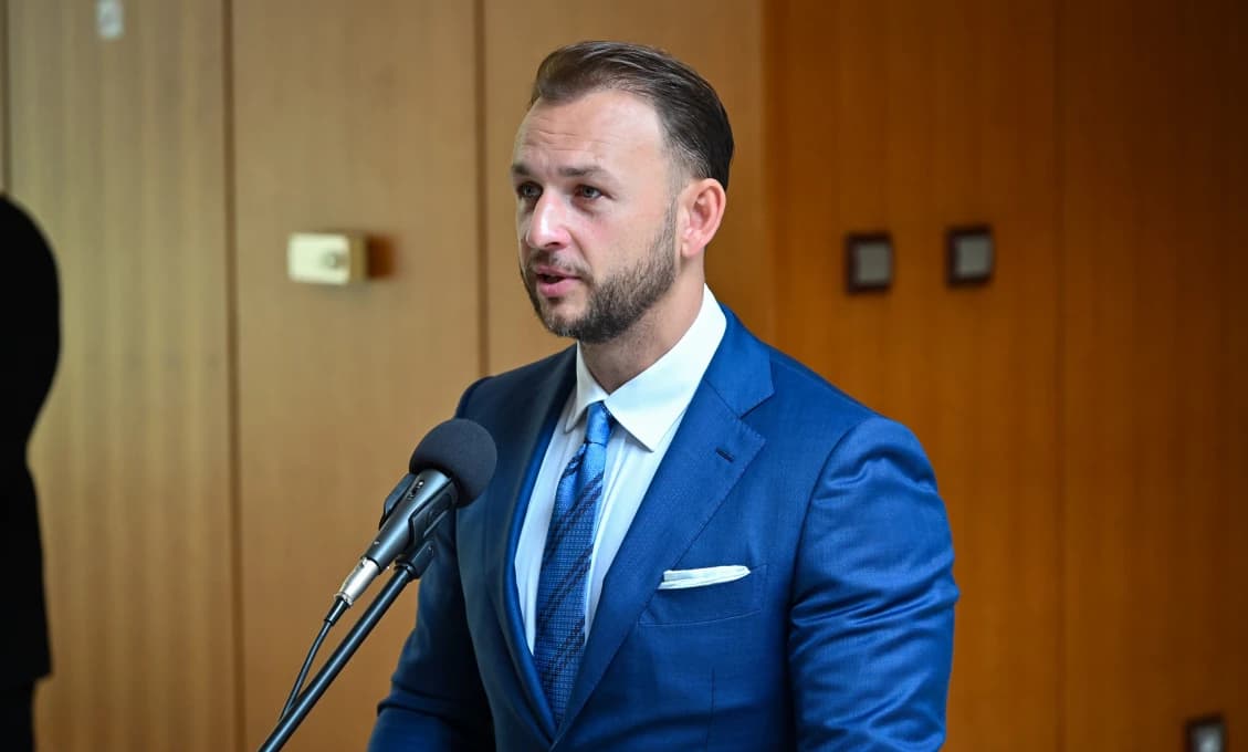 Dojímavá fotografia! PRE MOJE DETI SOM OTEC, NIE MINISTER