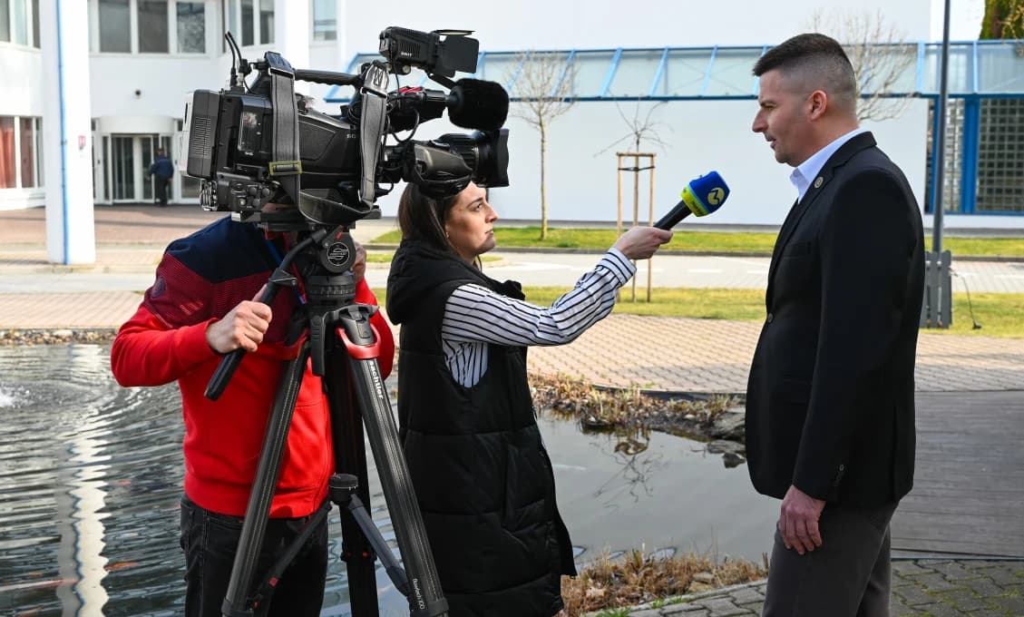 Petíciu SHO za vyhlásenie referenda podporuje aj Š. Harabin