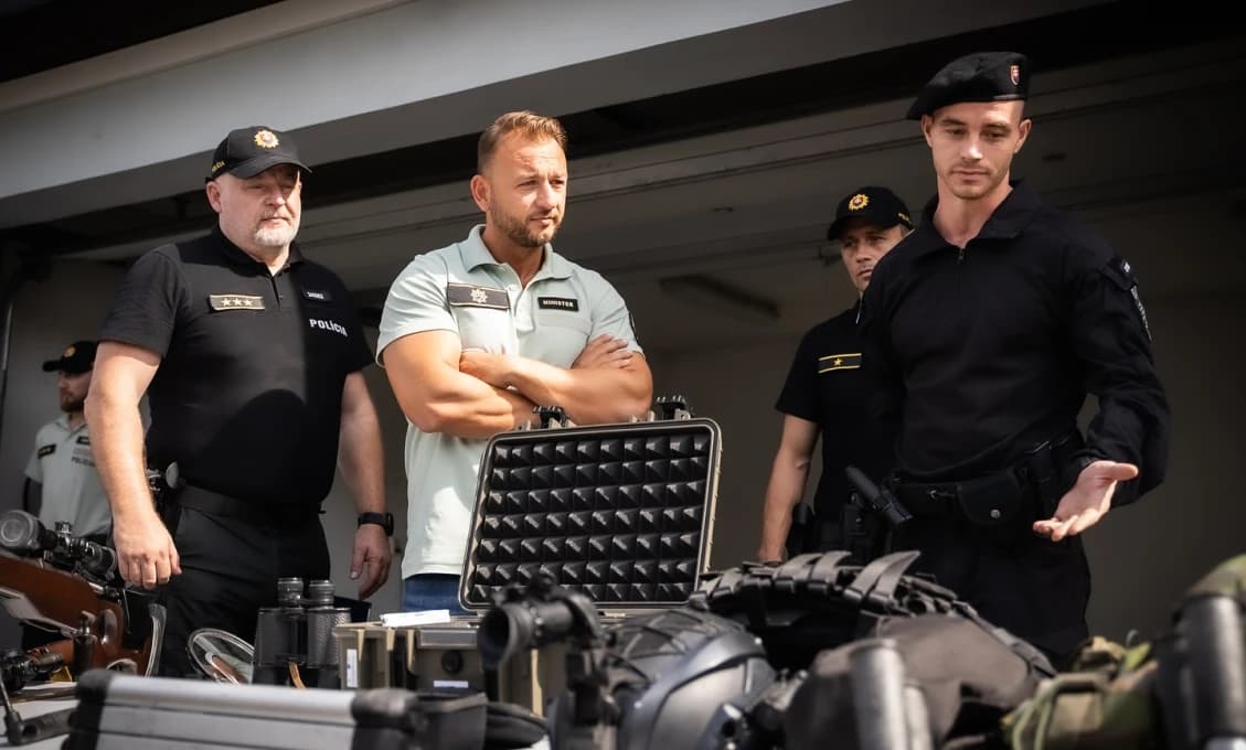 Ministerstvo vnútra reaguje na stranu SaS
