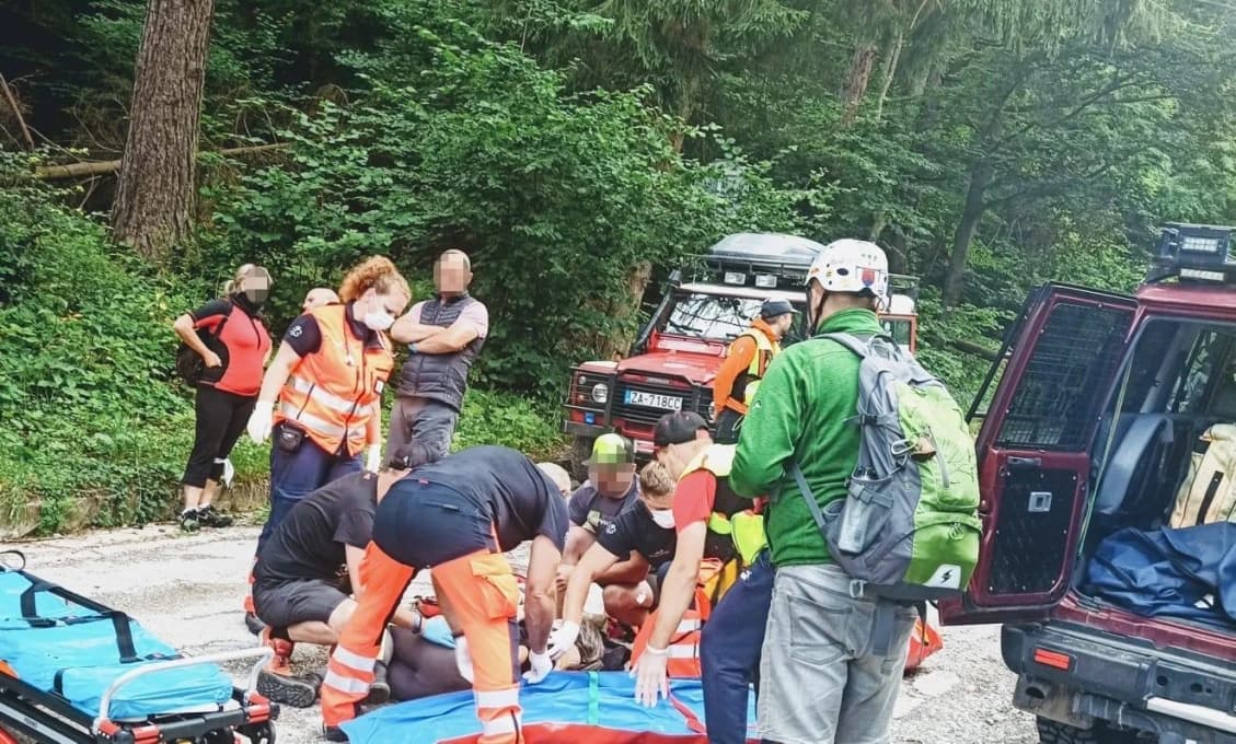 DESIVÁ NEHODA motorkára: Záchranári ho po páde nemohli nájsť!