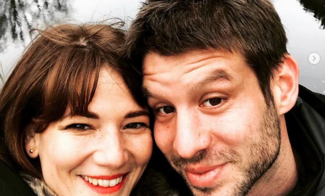 Hlas ľudu: DOJIČ Miško, PERFORMERKA Sonička a smradľavý HNUS