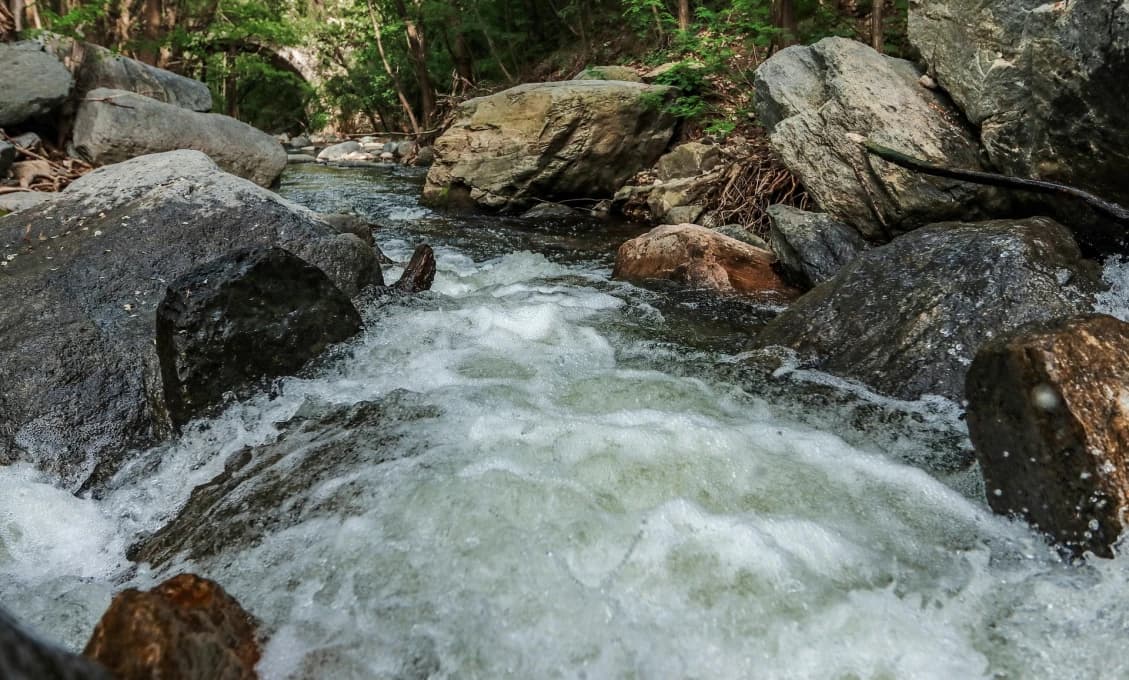 Skupinová otrava v Tatrách: 20 turistov sa napilo horskej vody