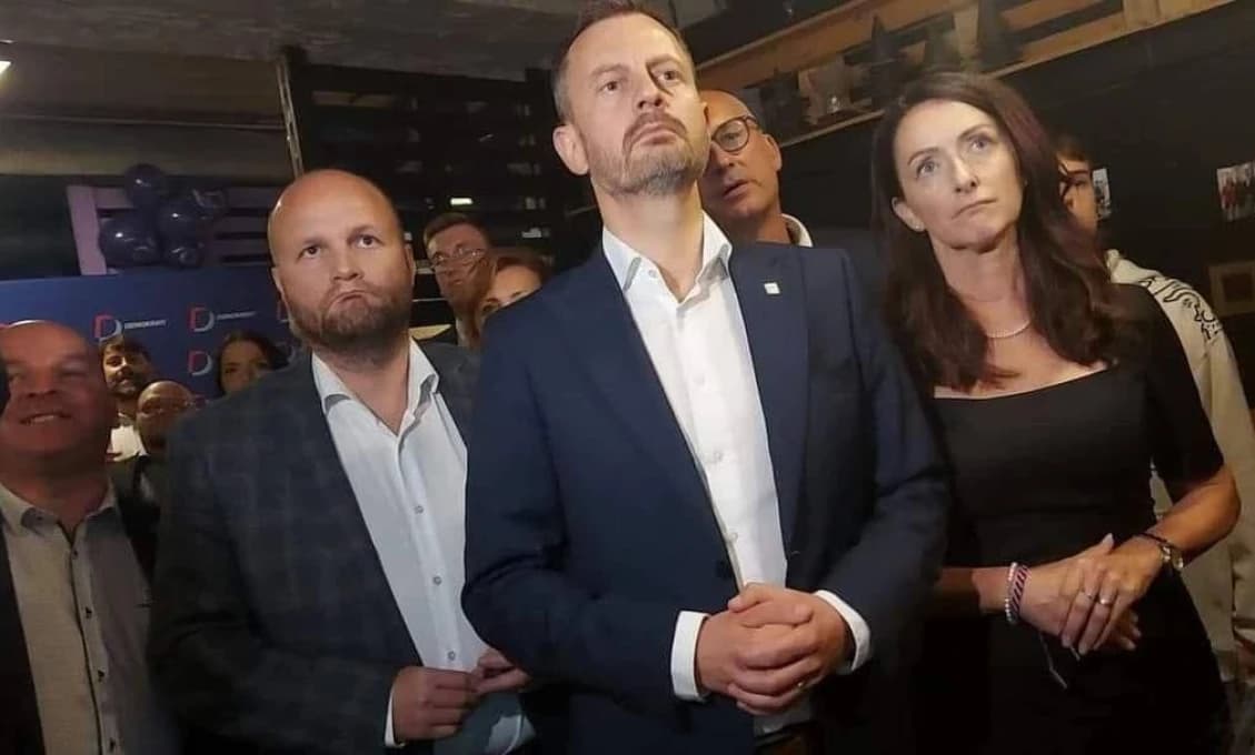 SADNITE SI! Známy publicista odhalil šokujúci fakt o referende Naďa a Demokratov!