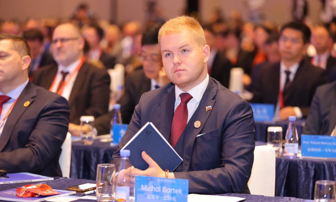 Bartek sa nestačí čudovať, aké hlúposti, lži a fabulácie produkuje opozícia