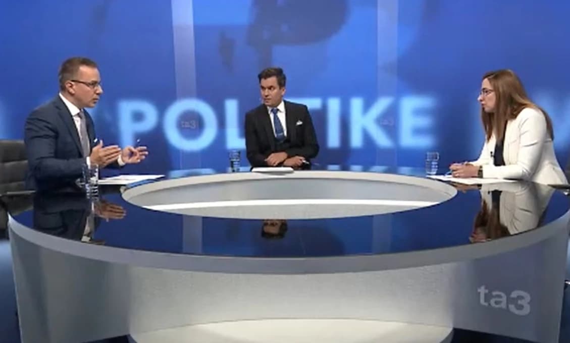 NEDEĽNÍK Z POLITICKÝCH DISKUSIÍ: Problém PS? Nezvolený predseda NR SR!