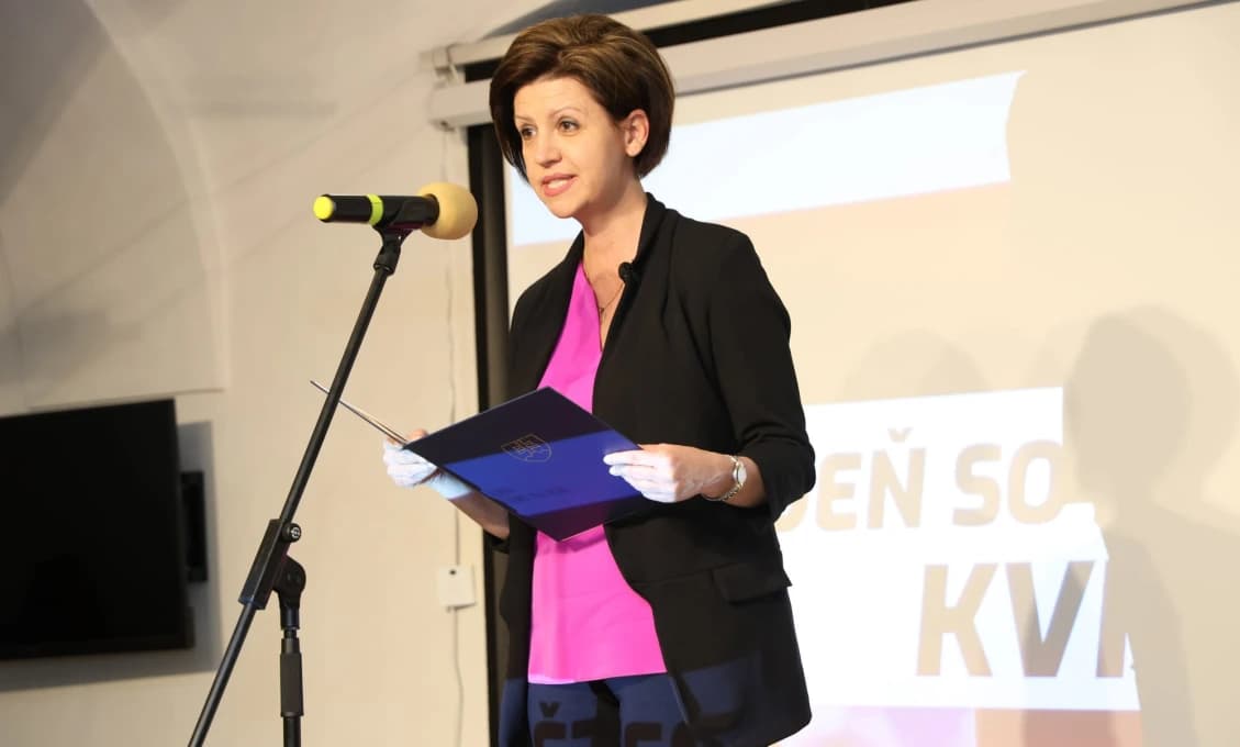 EXKLUZÍVNE PRE HD: Nie hymna, ALE neznalosť vlastných dejín JE problém, tvrdí Predajňová