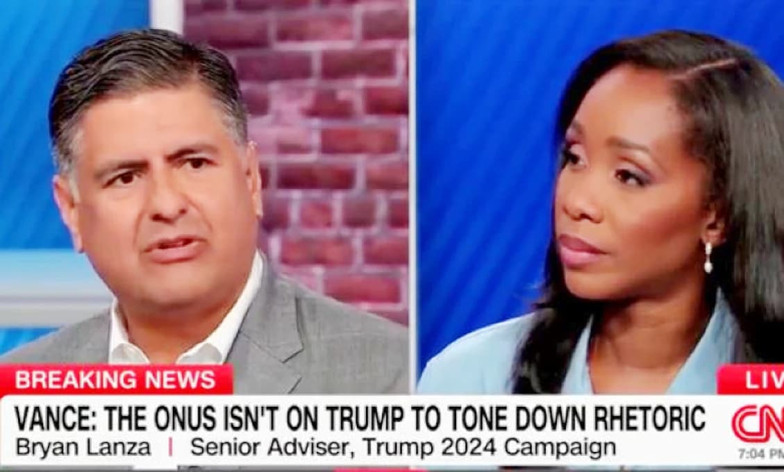 Trumpov poradca musí Šimečkovcov v politike i v médiách rozbesniť