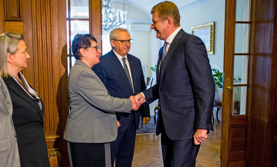 Podpredseda NR SR Peter Žiga rokoval v Budapešti s krajanmi v Maďarsku