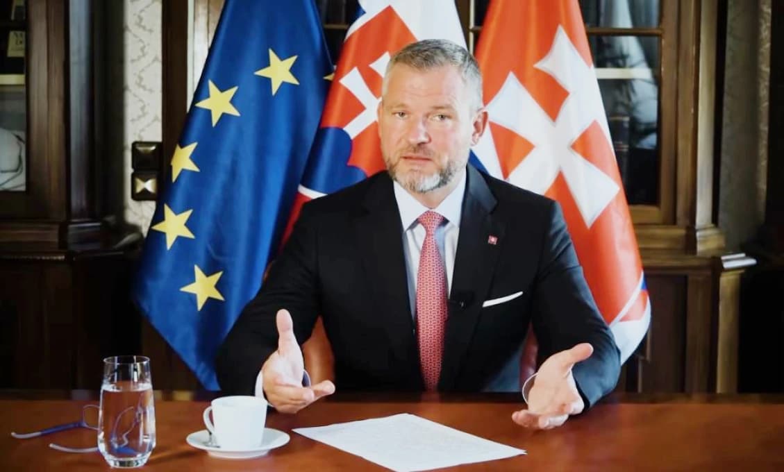 Prezident Peter Pellegrini chce na audiencii pápeža Františka požiadať o odkaz