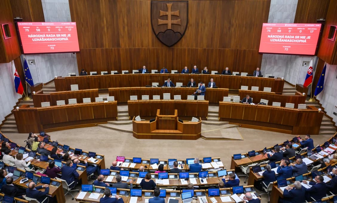 Poslanci neboli uznášaniaschopní pri hlasovaní o jednej z noviel