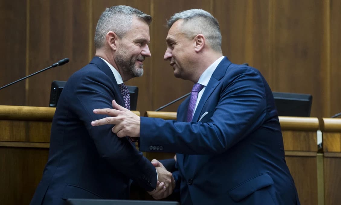 Danko vidí sprisahanie (za každým semaforom). Tentokrát odhaľuje "tajný plán" na prevrat v Hlase!