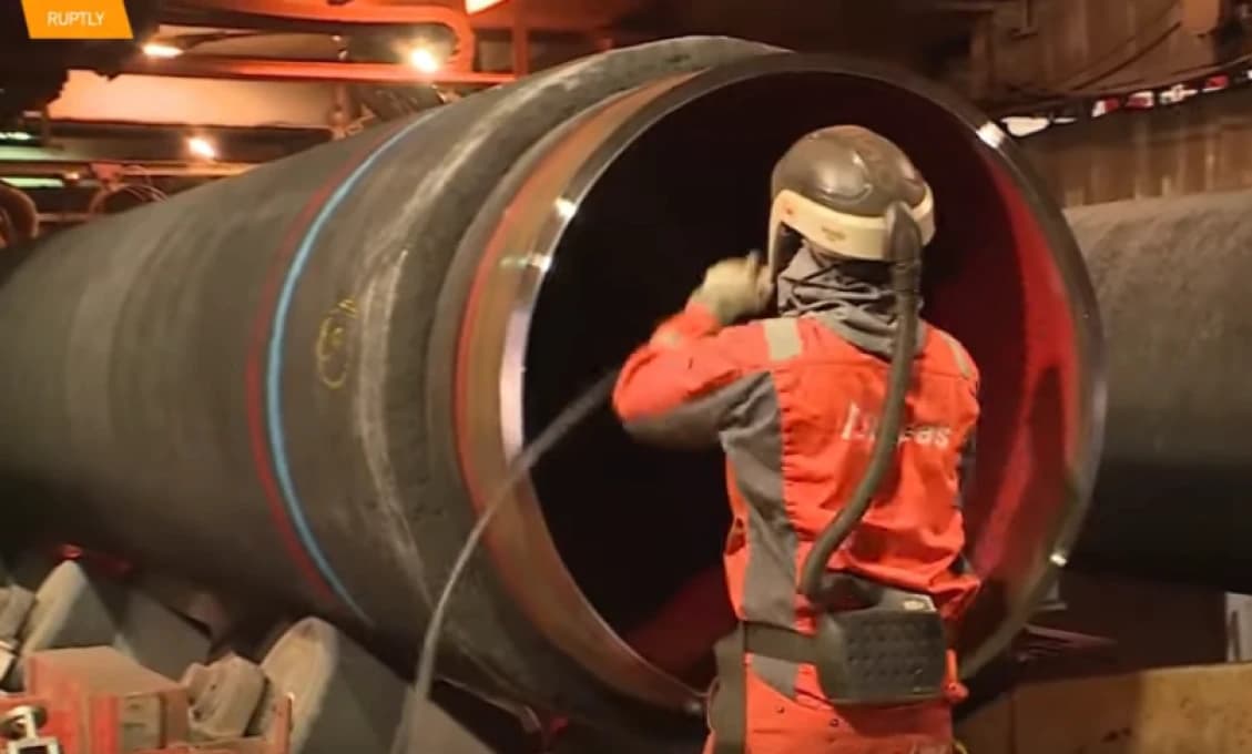 Katar hrozí zastavením predaja plynu do EÚ