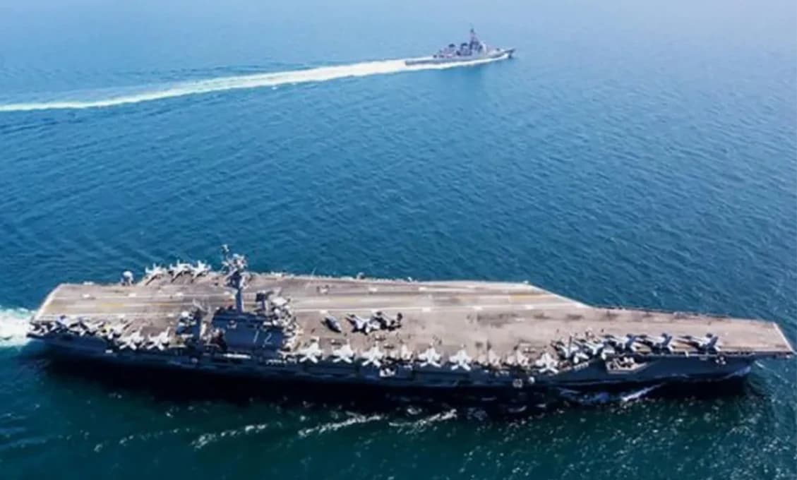 USS Abraham Lincoln: 5000 námorníkov na pokraji vzbury, chýba zubná pasta a neznesiteľný zápach