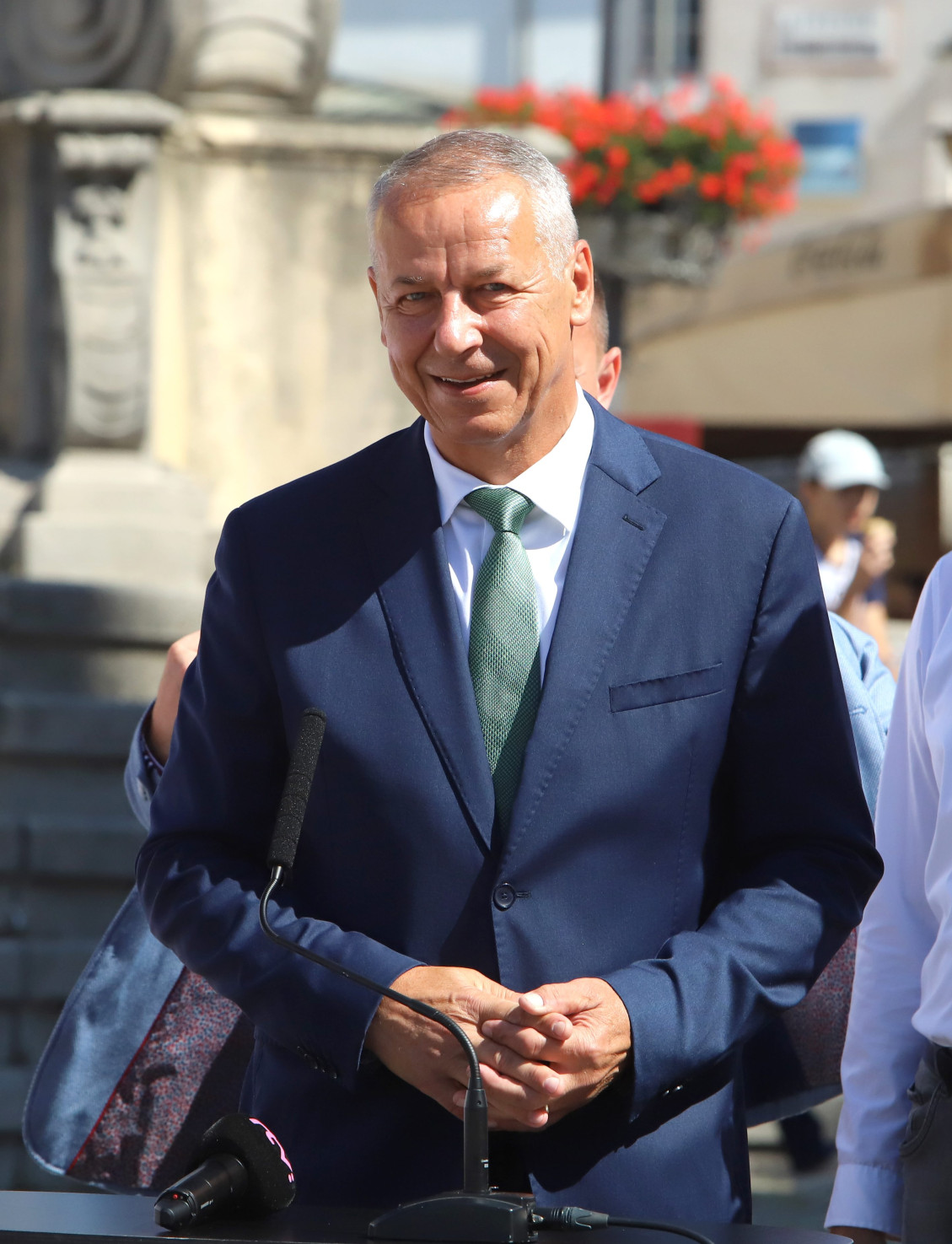 Na snímke primátor mesta Banská Bystrica Ján Nosko počas tlačovej konferencie strany Hlas-SD na tému Najlepší kandidát na primátora Banskej Bystrice, na Námestí SNP v Banskej Bystrici 30. augusta 2022.