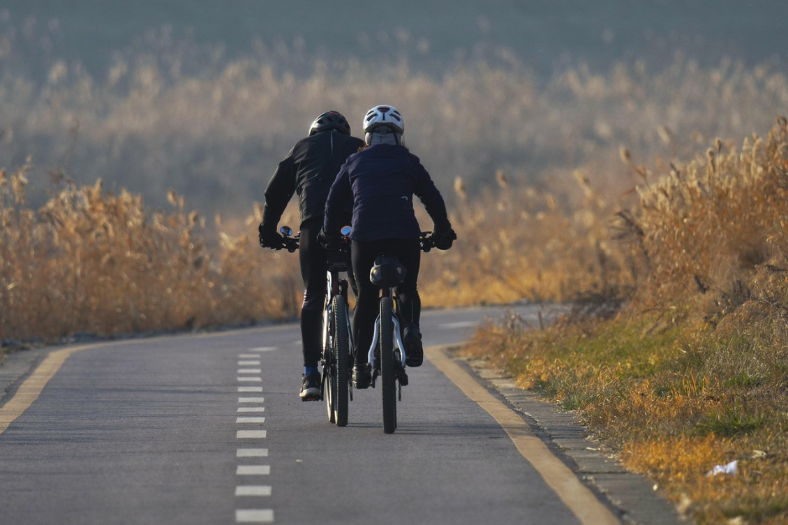 Cyklisti musia byť veľmi opatrní aj na cyklotrasách