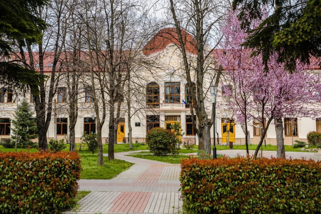 Lýceum J. G. Tajovského v Nadlaku