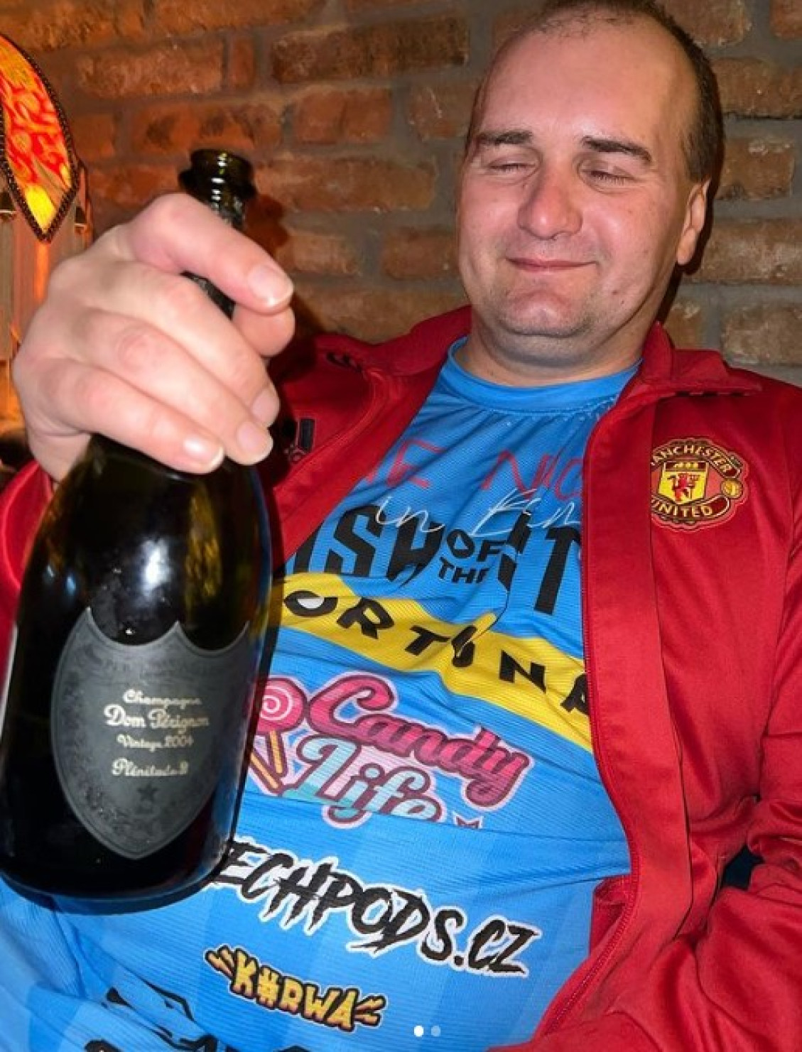 Kuťka sa netají láskou k alkoholu