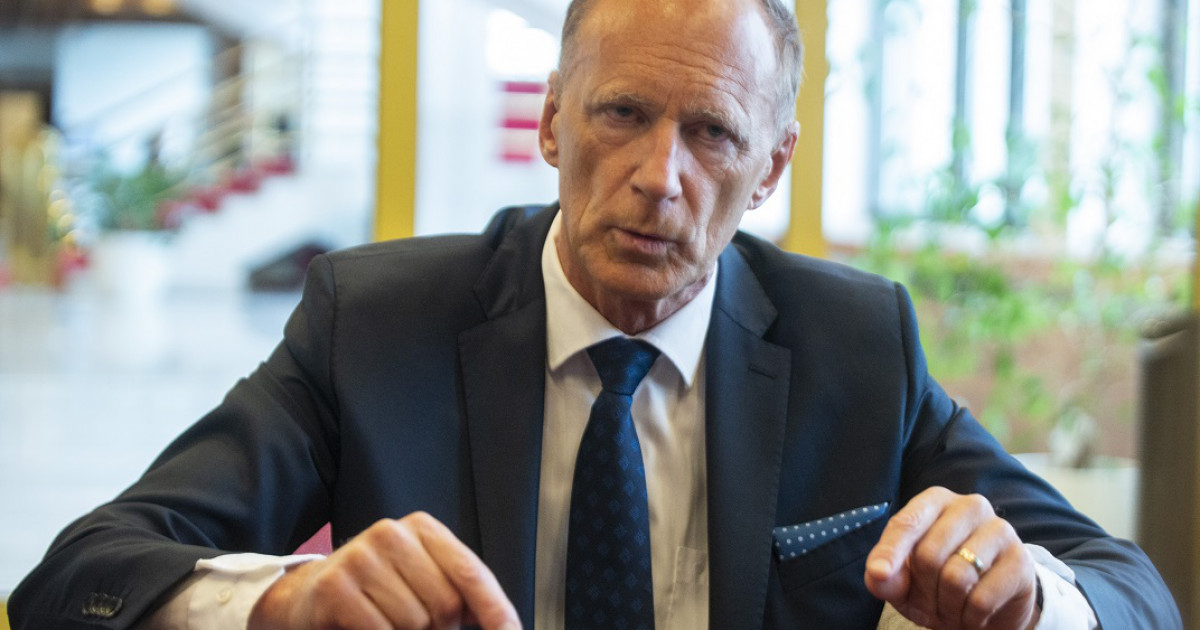 Vo veku 67 rokov zomrel politik Jaroslav Paška Hlavný Denník