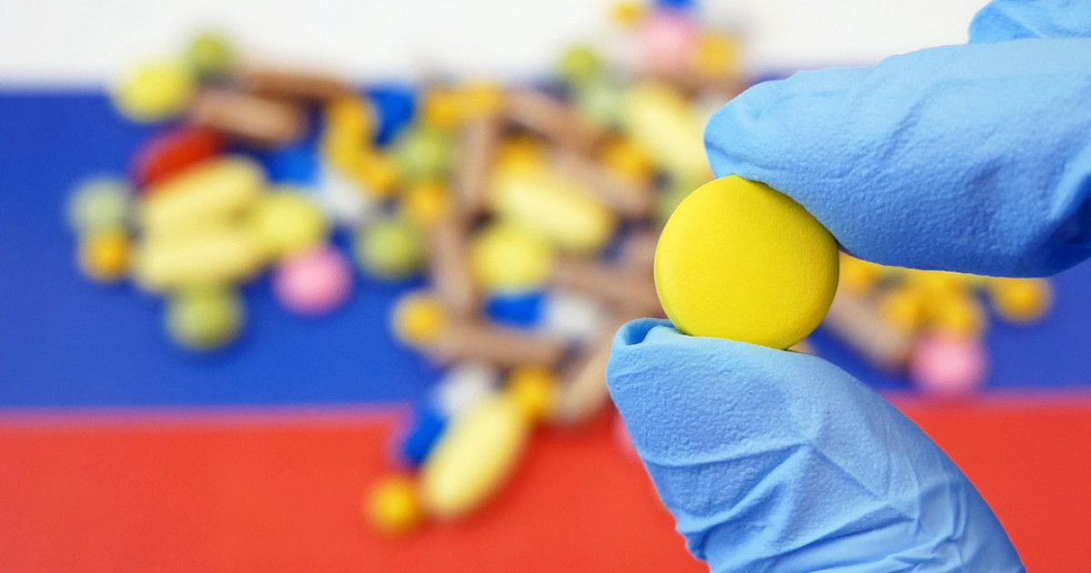 таблетки авифавир. украинские лекарства. аналог виагры синие таблетки. флаг медицины в россии. арепливир таб 200мг №40.